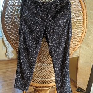 H&M black woven joggers